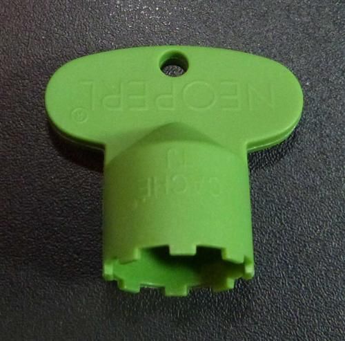 Perlatorschlüssel® Serviceschlüssel Caché TJ grün passend für 18,5x1 (6778#